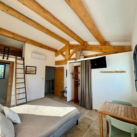 Bed and Breakfast Mas Campau Фонтвілль Екстер'єр фото